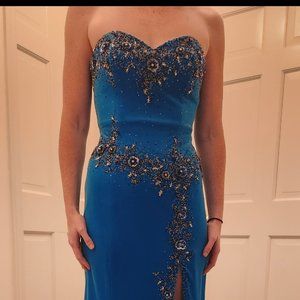 Pageant clothes/prom dresses